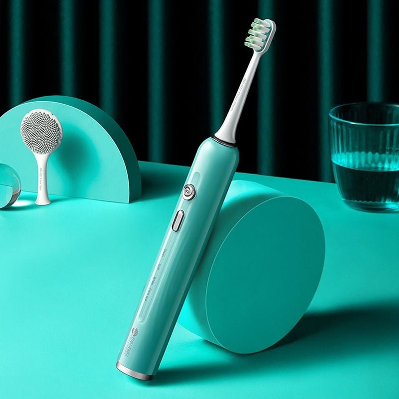 Mastering Your Smile On-the-Go: The Ultimate Guide to Travel Electric Toothbrushes